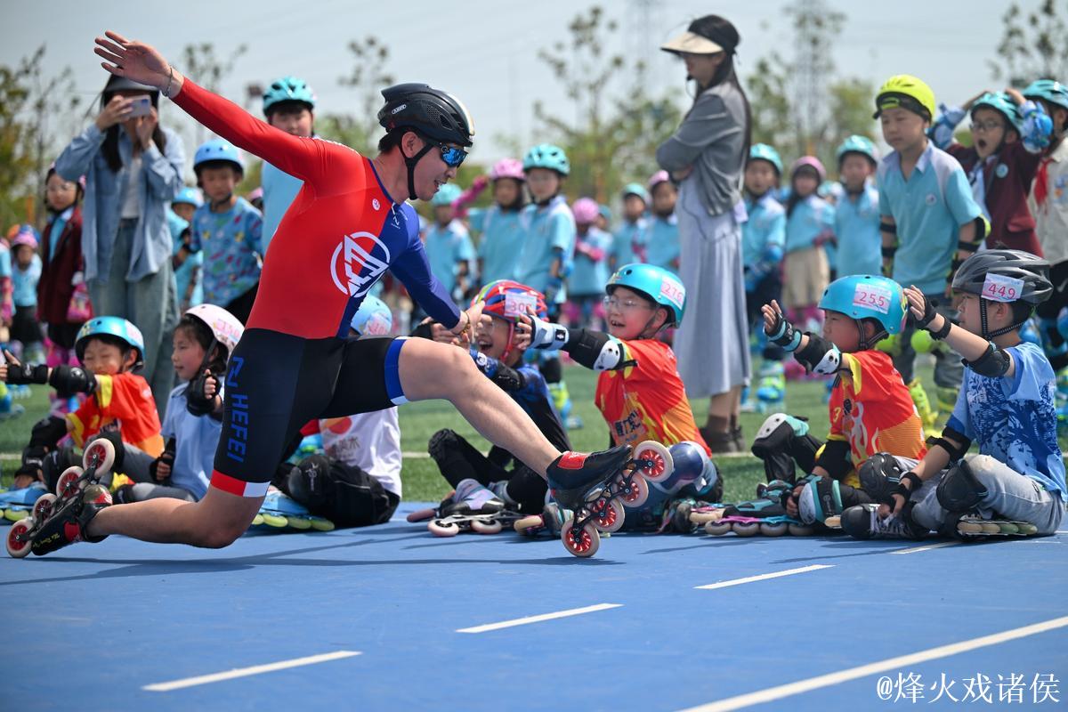 “冠军走进校园”激发合肥青少年体育激情