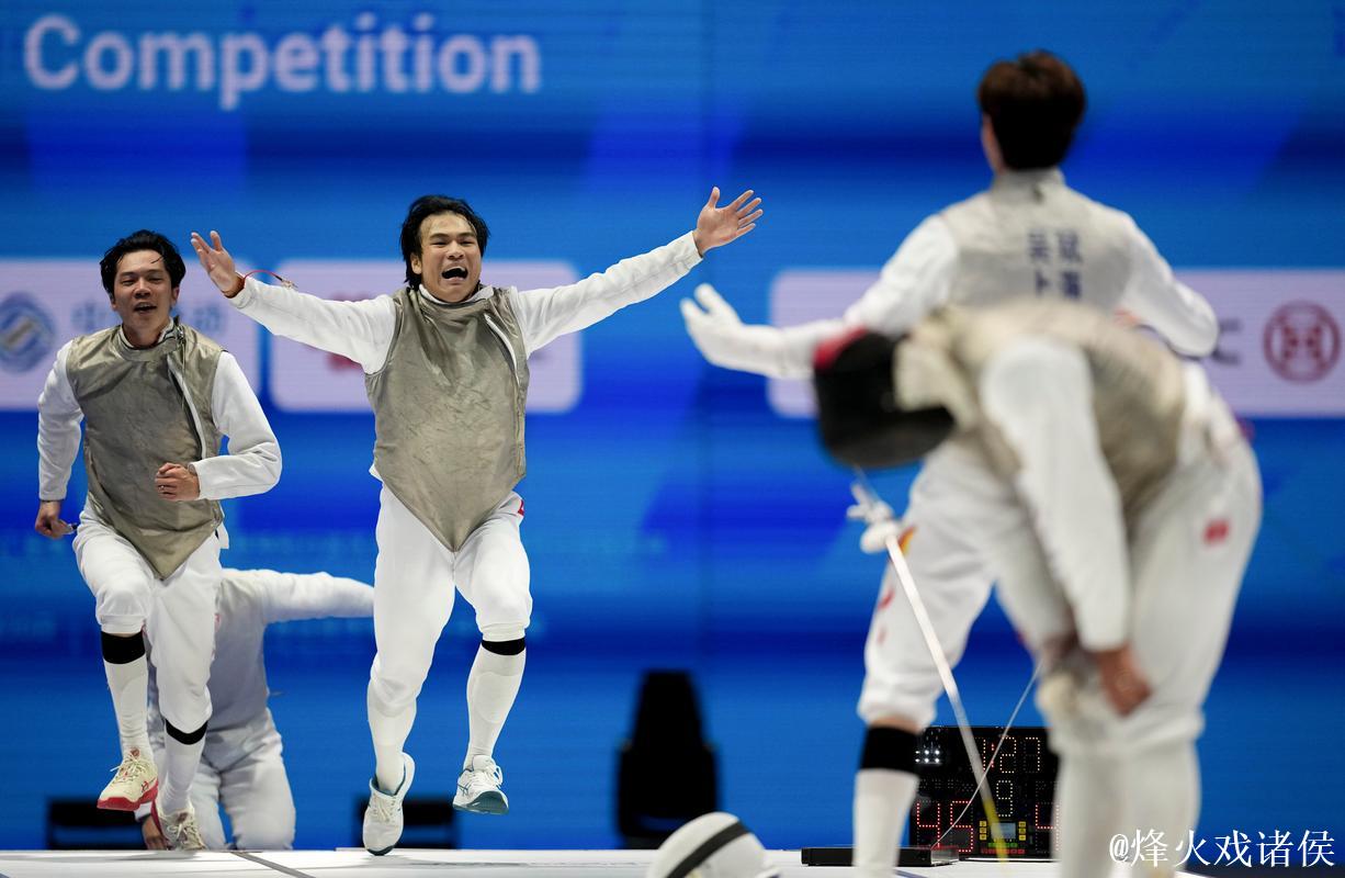 全运会击剑落幕：上海男子重剑团体摘金 福建女子花剑团体成功卫冕